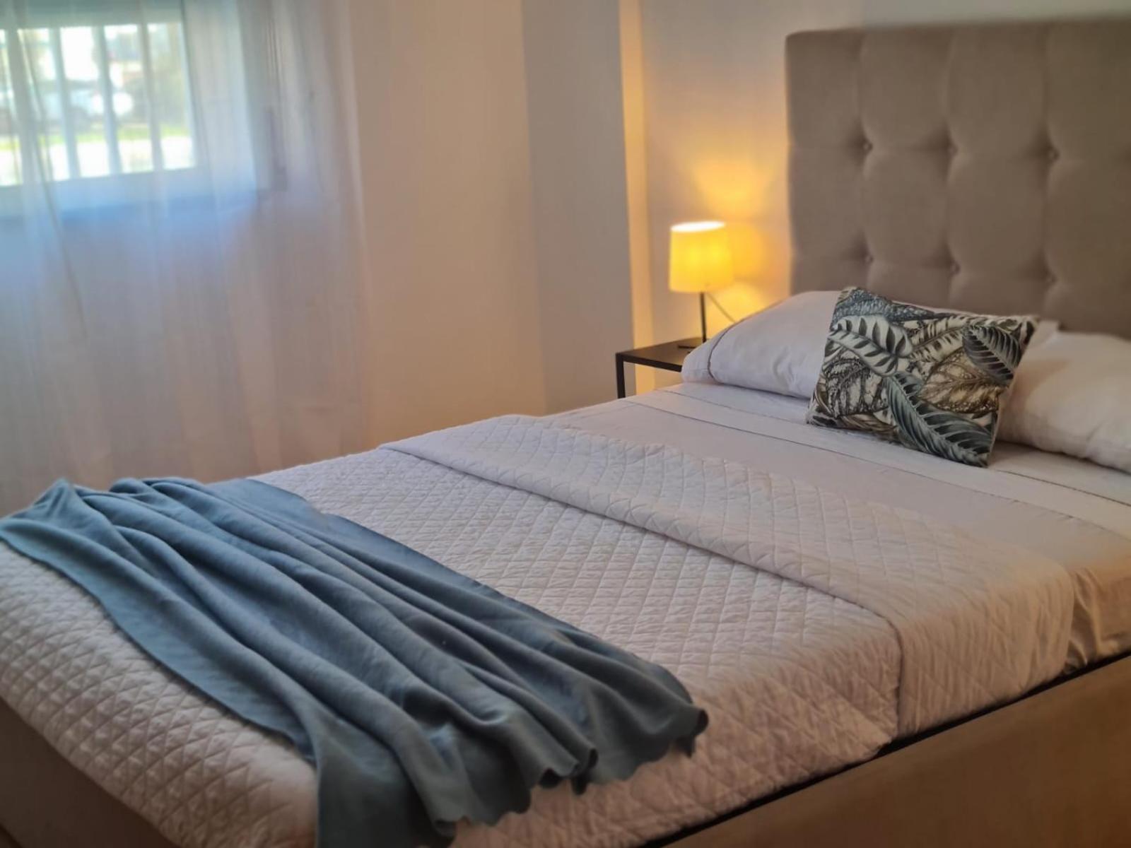 Harbour'S Way, Spacious And Cosy Apartment, With Ac 奥良 外观 照片